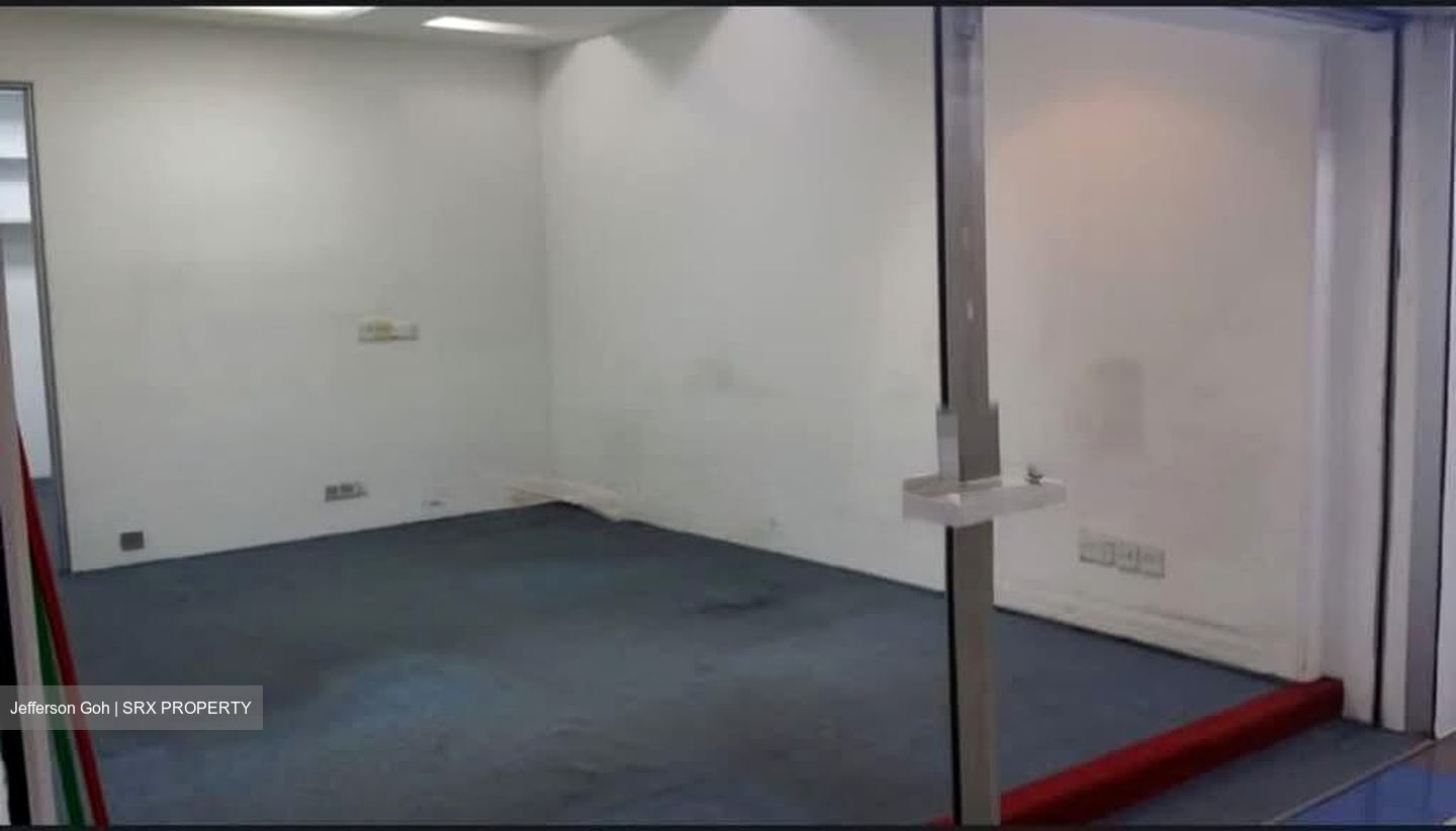 Bukit Timah Shopping Centre (D21), Shop House #558340061